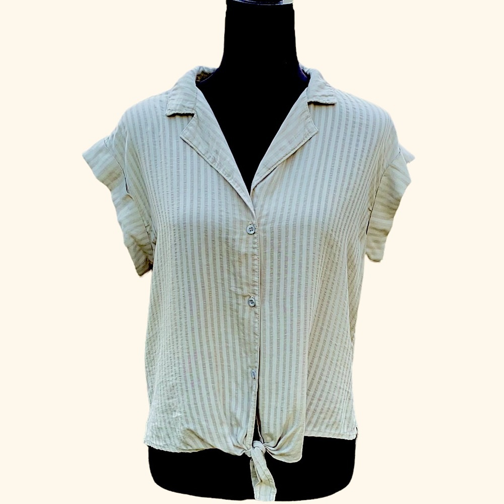 Anthropologie Cloth & Stone Button Down Short Sleeve Mossy Green Shirt NWT